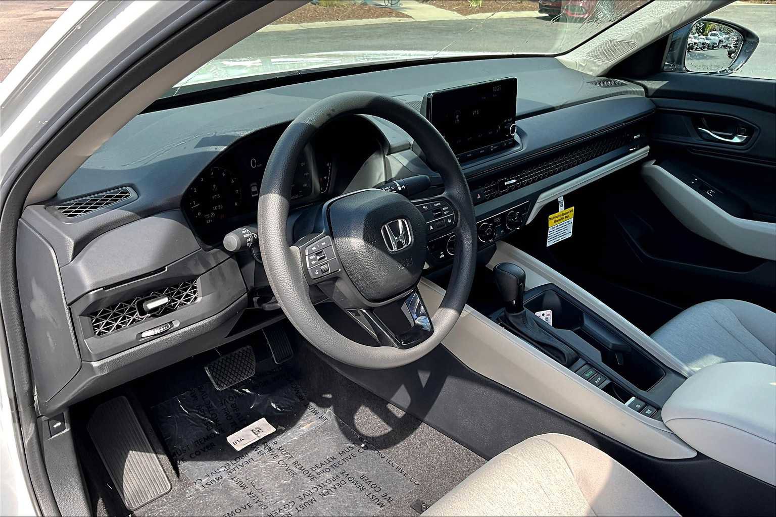 New 2025 Honda Accord SE image 10