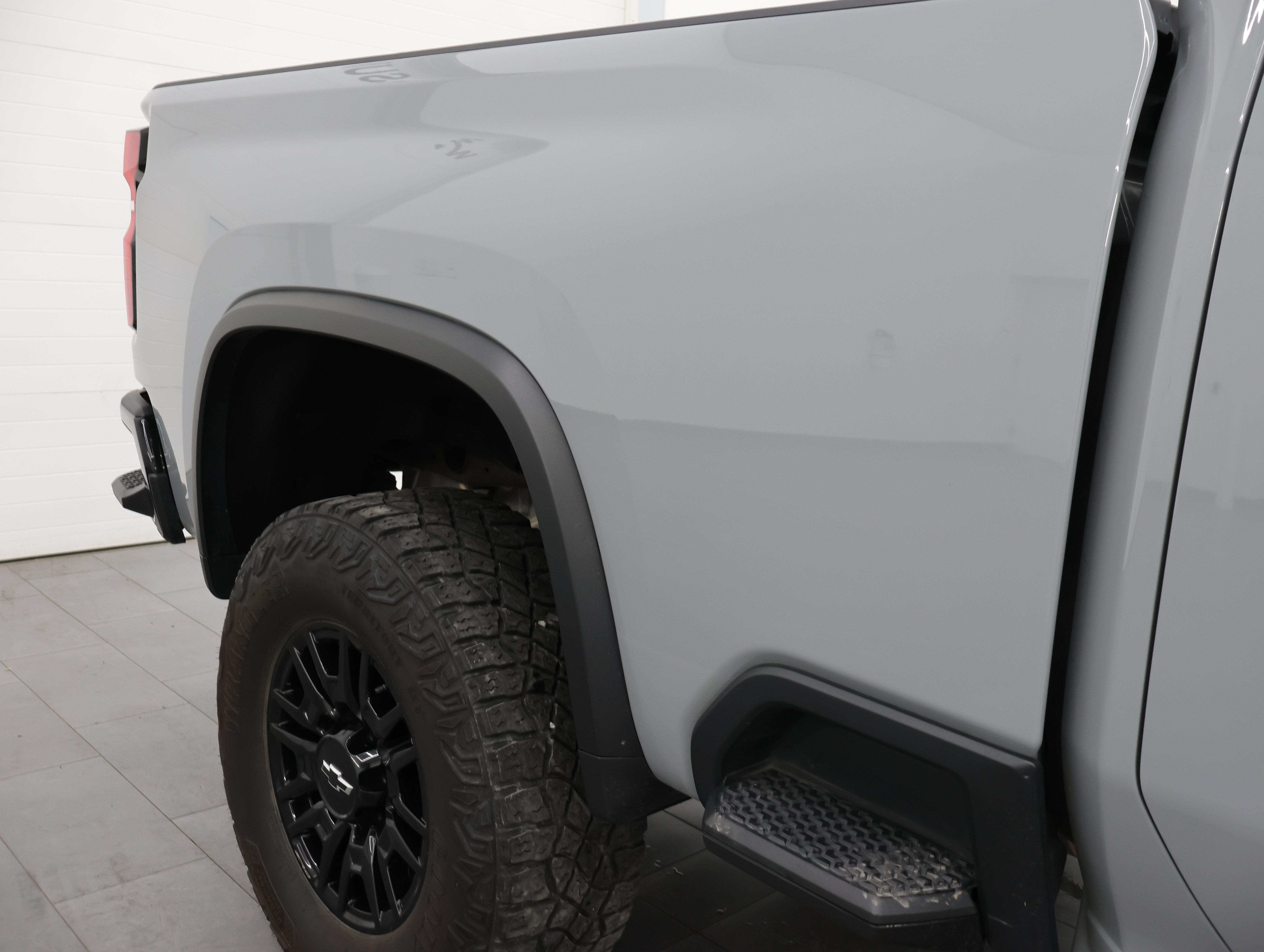 Used 2024 Chevrolet Silverado 2500 LTZ w/ LTZ Plus Package AWD/4WD image 93