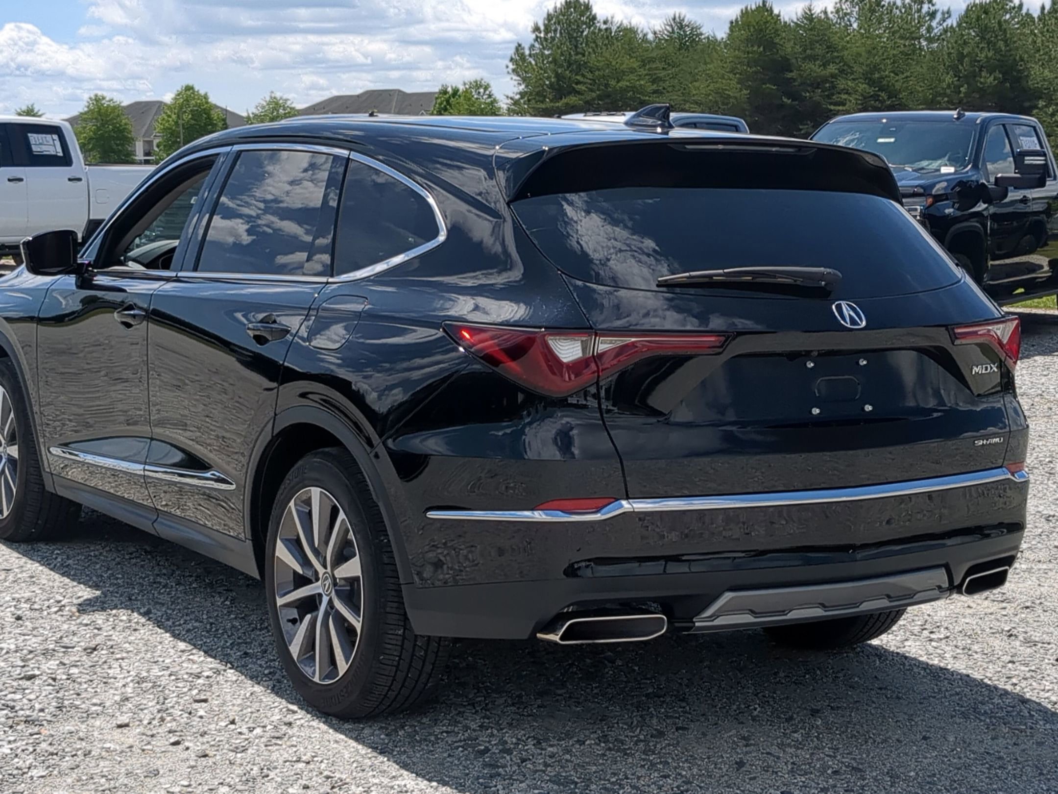 Used 2025 Acura MDX SH-AWD w/ Technology Package image 8