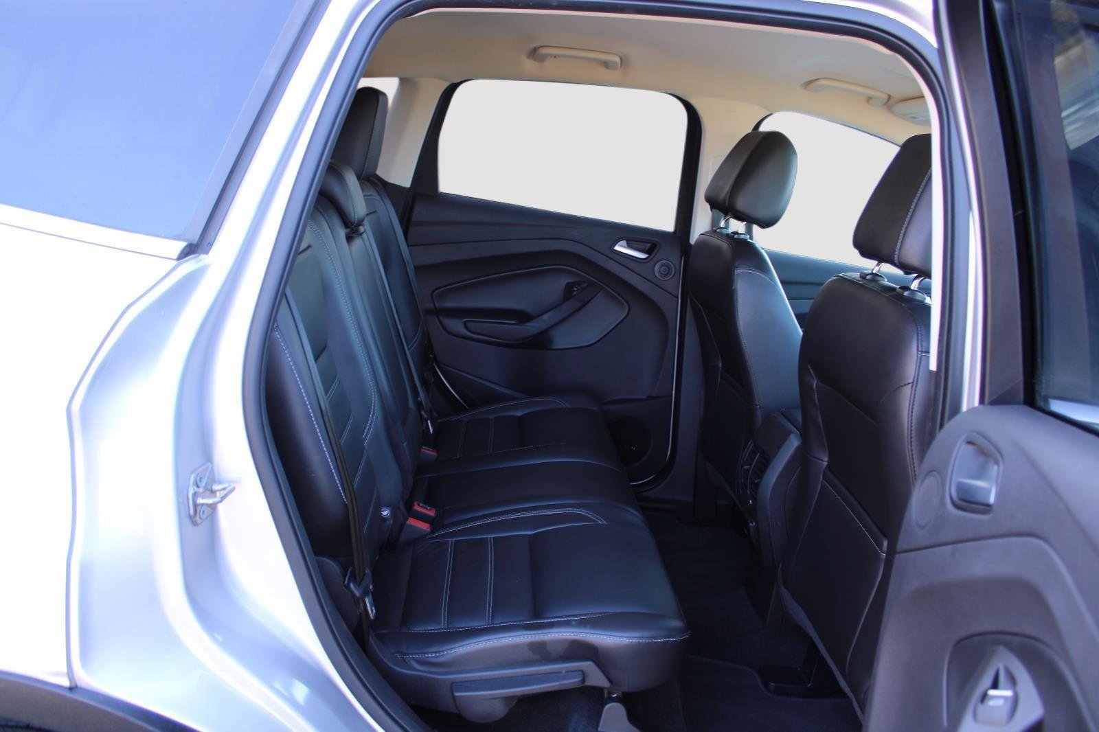 Used 2017 Ford Escape Titanium image 34