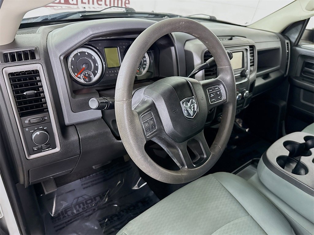 Used 2018 RAM 3500 Tradesman w/ Chrome Appearance Group image 17