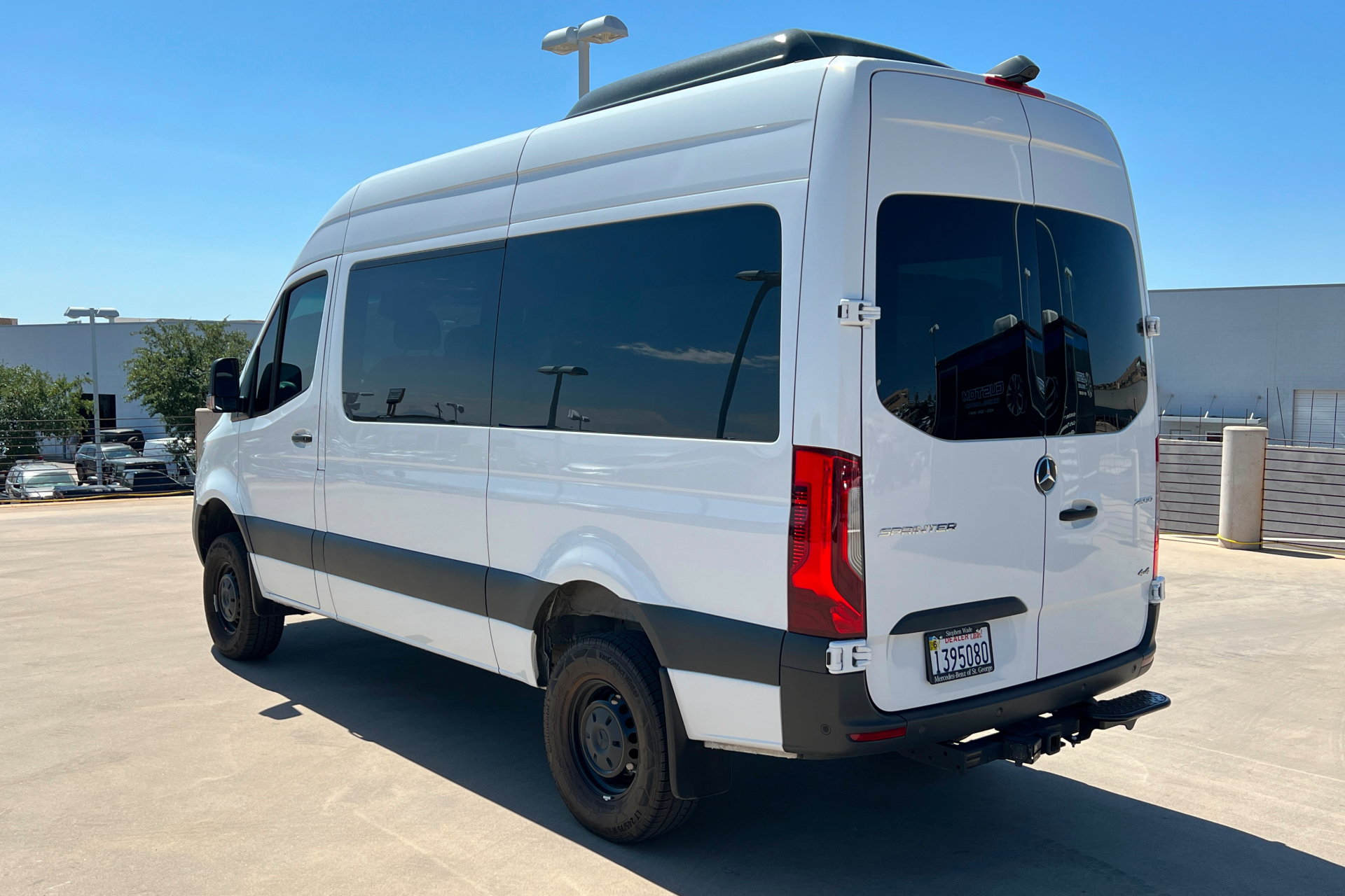 Used 2022 Mercedes-Benz Sprinter 2500 image 3