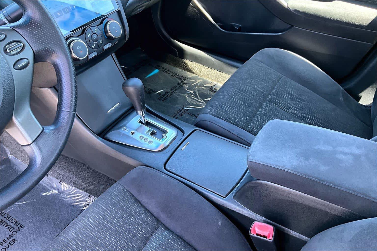 Used 2012 Nissan Altima 2.5 S FWD image 16