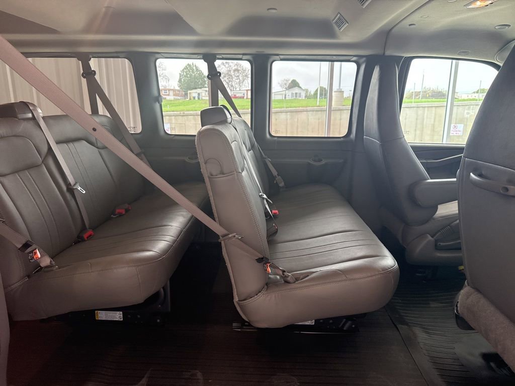 New 2025 Chevrolet Express 3500 LS w/ Chrome Appearance Package RWD image 13