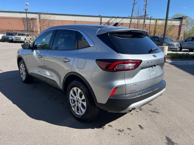 Used 2023 Ford Escape Active AWD/4WD image 7
