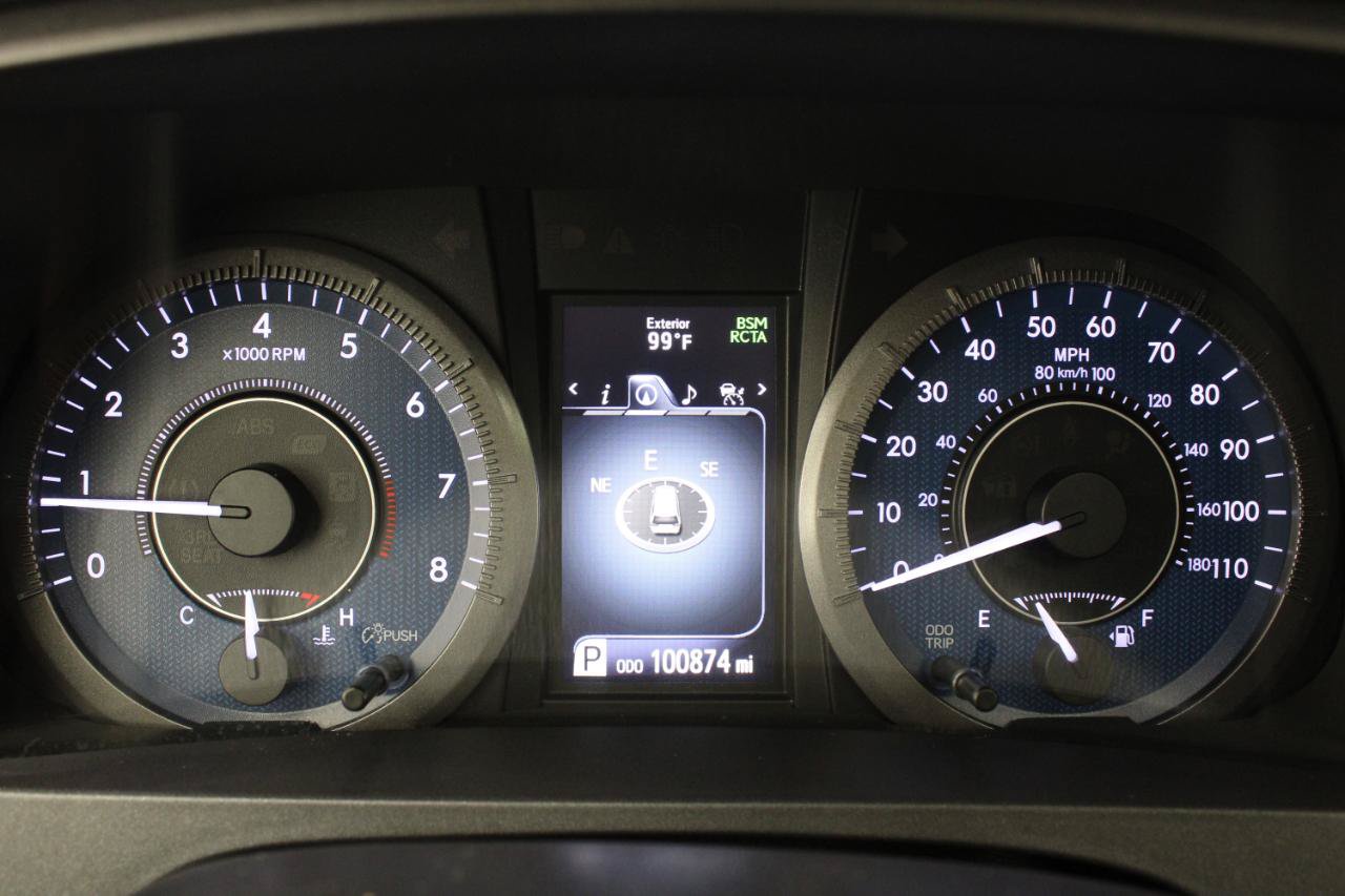 Used 2020 Toyota Sienna XLE Premium FWD image 62