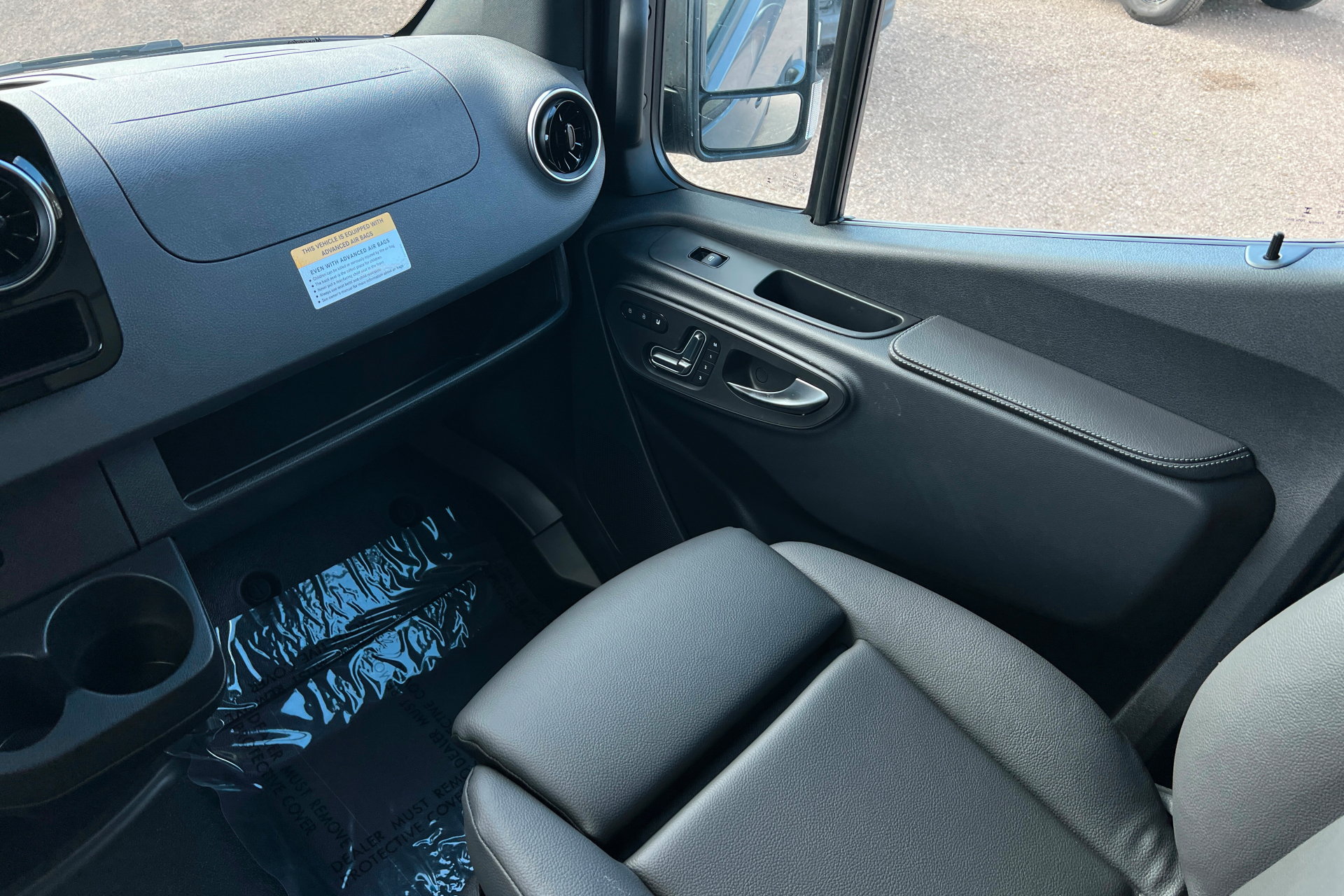 New 2026 Mercedes-Benz Sprinter 2500 image 10