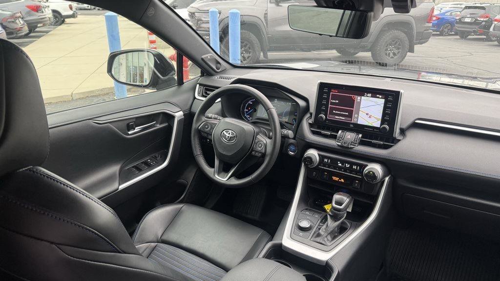 Used 2021 Toyota RAV4 XSE image 33