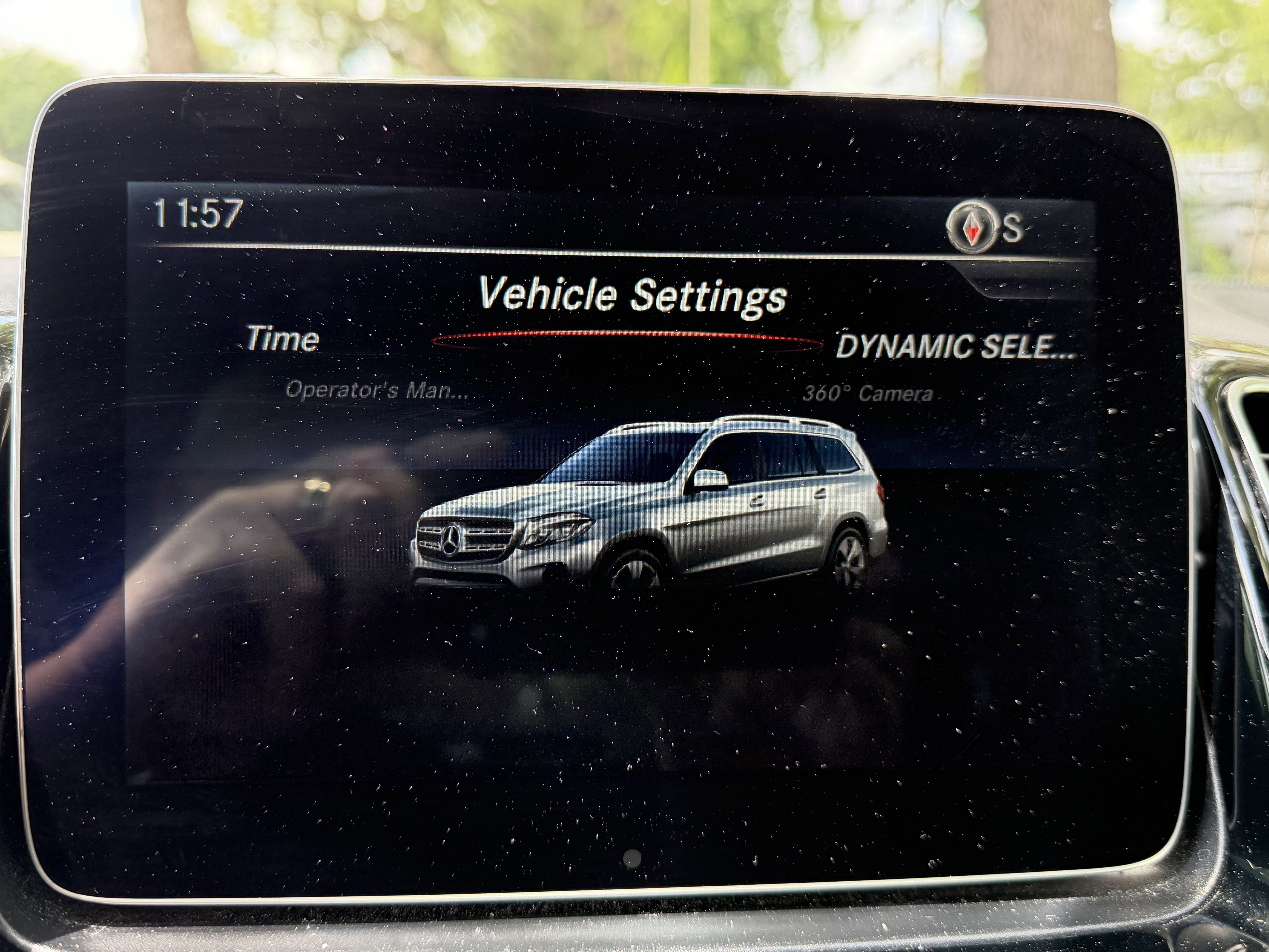 Used 2017 Mercedes-Benz GLS 450 4MATIC image 26
