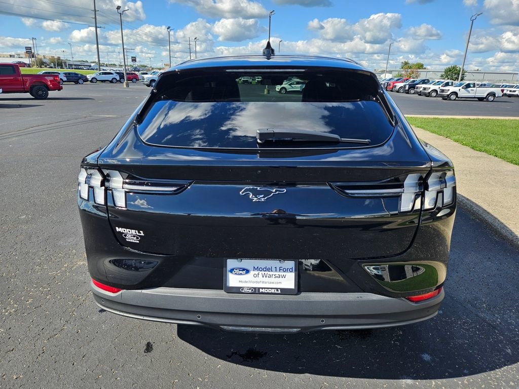 Used 2024 Ford Mustang Mach-E Select image 7