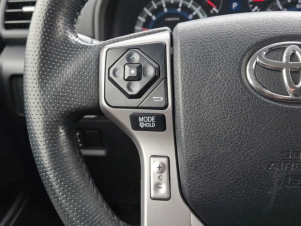 Used 2017 Toyota 4Runner SR5 image 16