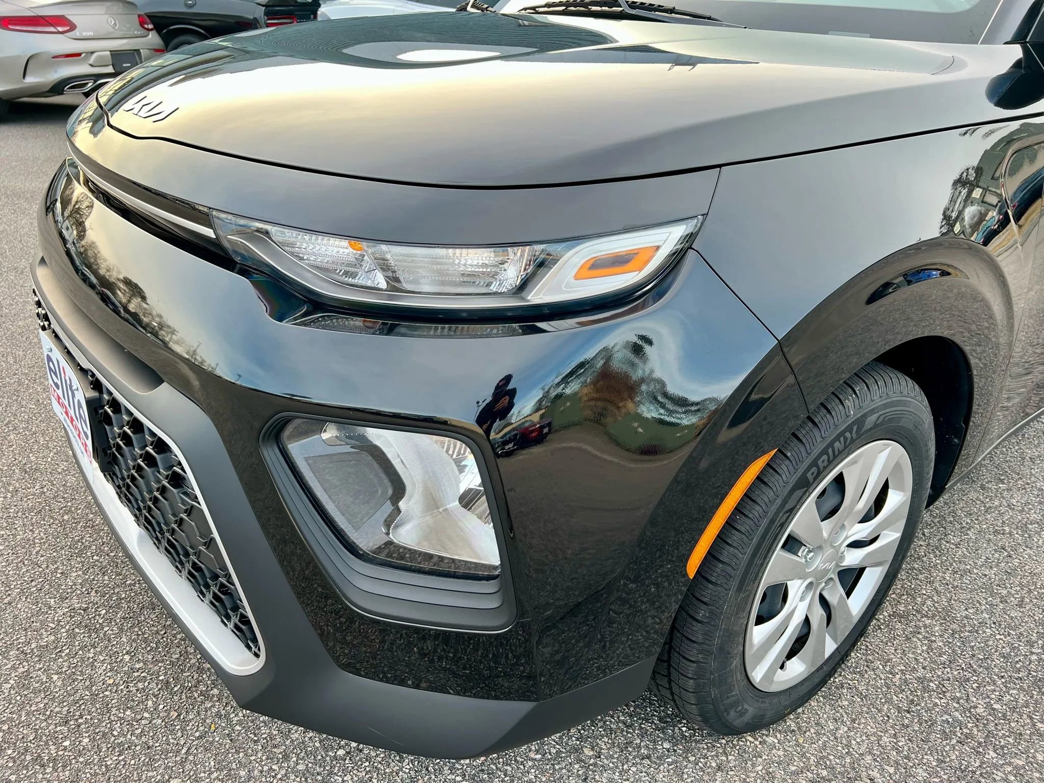 Used 2022 Kia Soul LX FWD image 11