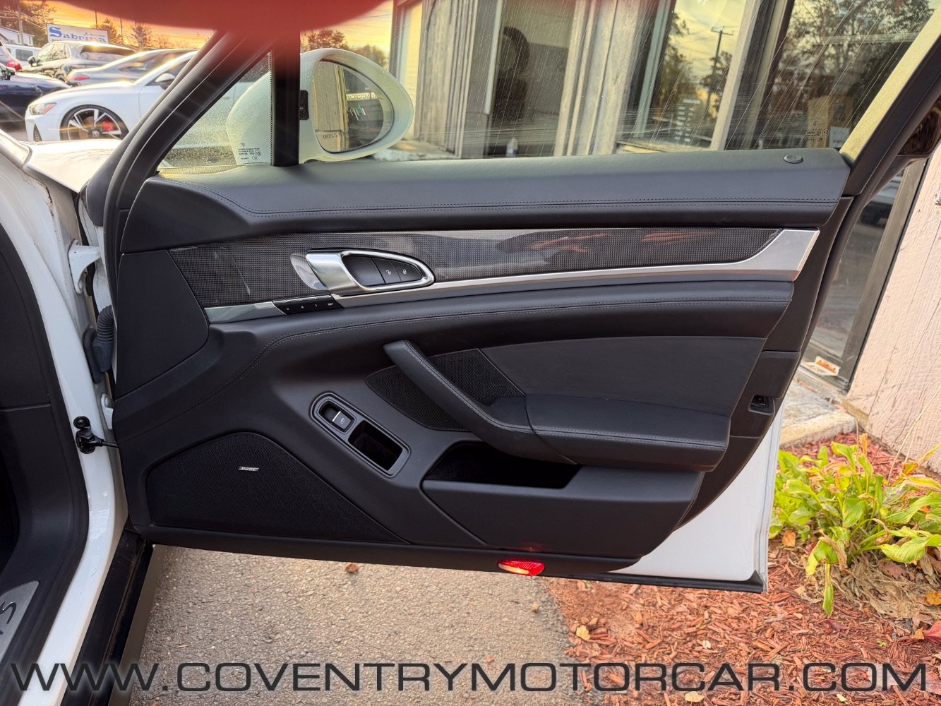 Used 2016 Porsche Panamera GTS AWD/4WD image 40