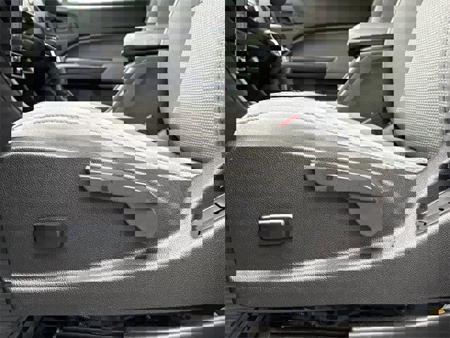 Used 2022 Chevrolet Colorado W/T w/ Custom Special Edition image 23