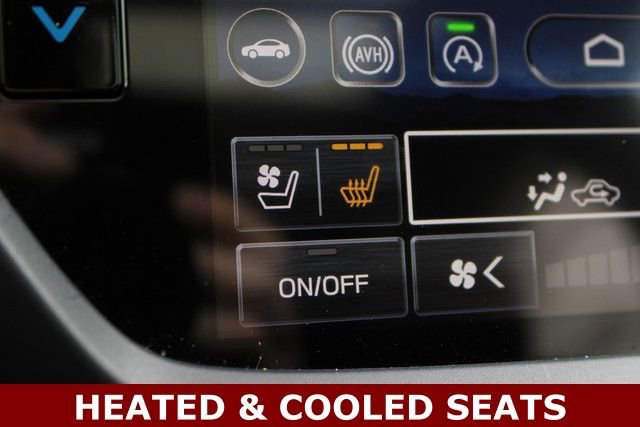 Used 2025 Subaru Forester Touring w/ Popular Package - Touring image 17