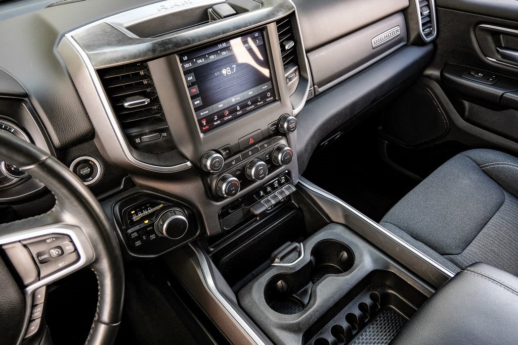 Used 2021 RAM 1500 Big Horn image 32