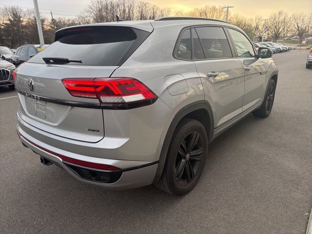 Used 2023 Volkswagen Atlas Cross Sport SEL R-Line image 5