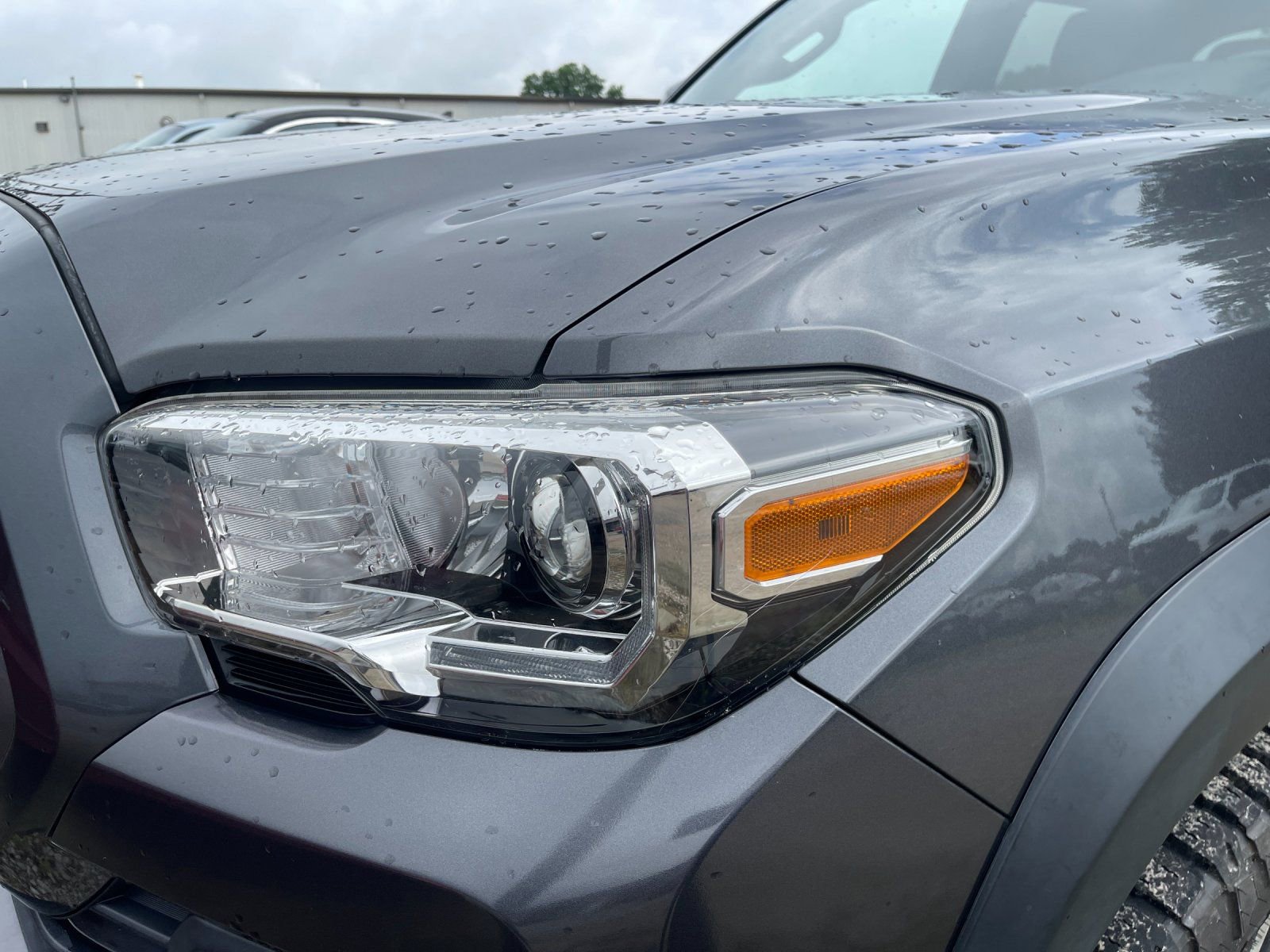 Used 2021 Toyota Tacoma TRD Off-Road AWD/4WD image 8