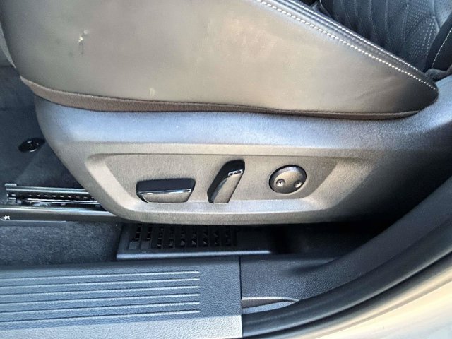 Used 2026 Nissan Rogue Platinum w/ Platinum Premium Package AWD/4WD image 17