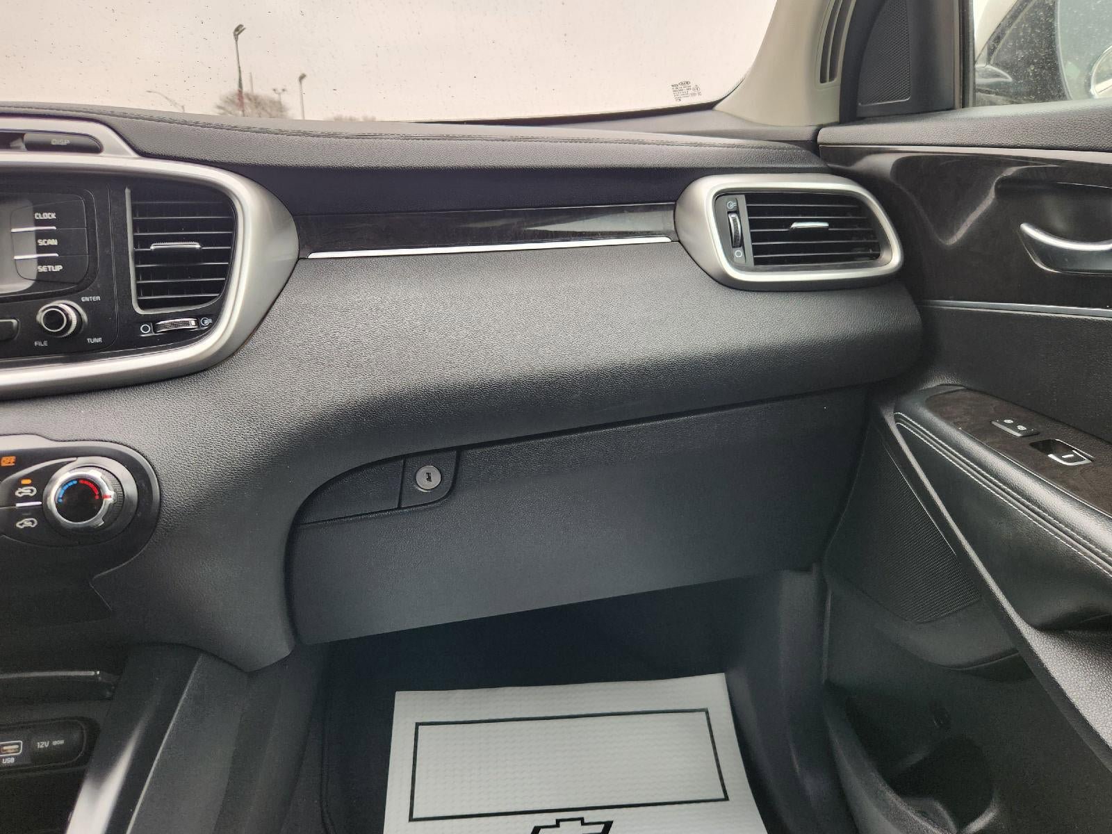 Used 2016 Kia Sorento LX AWD/4WD image 15