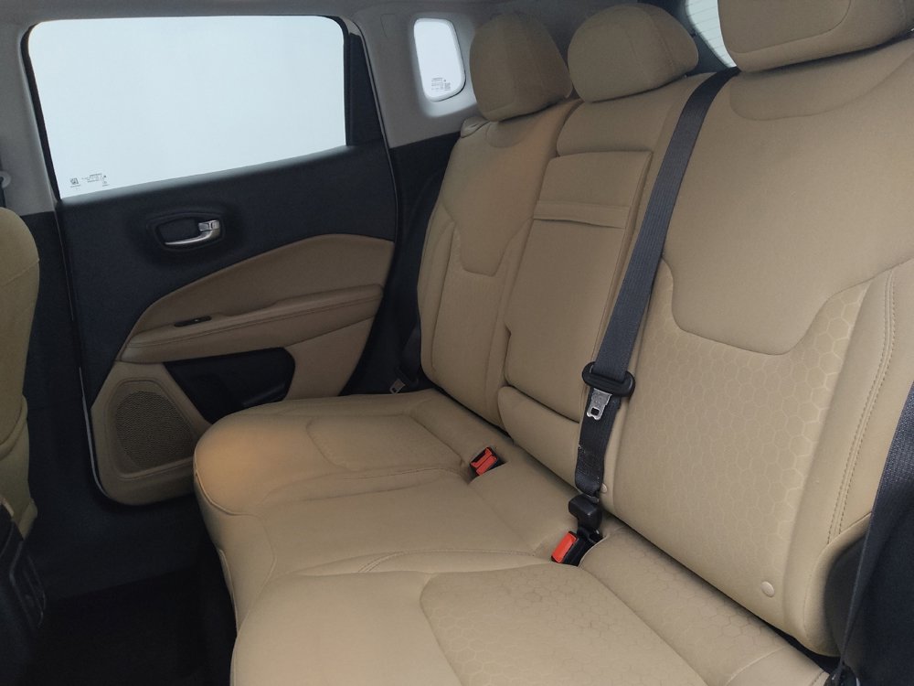 Used 2018 Jeep Compass Sport image 18