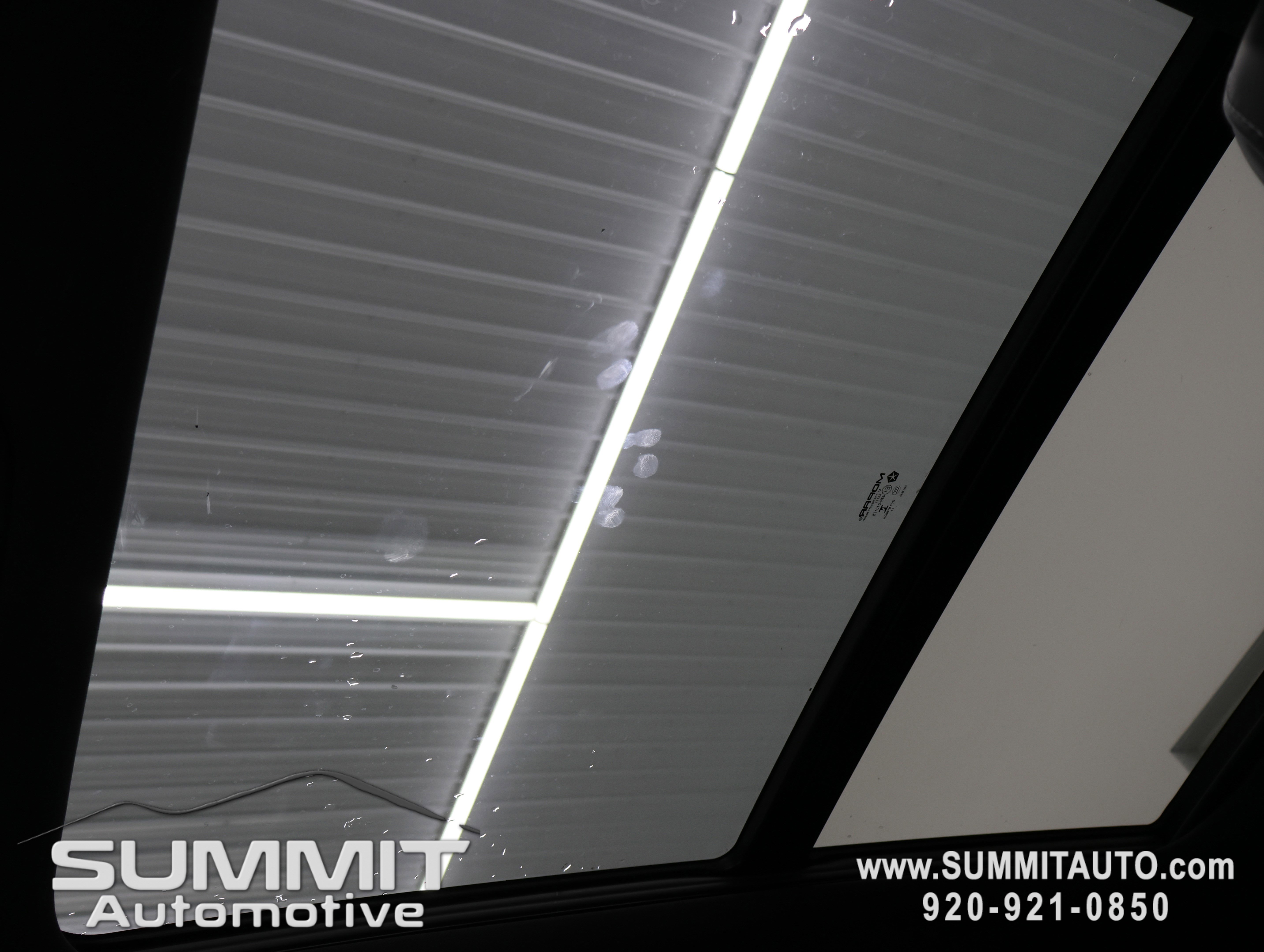 New 2026 Jeep Grand Cherokee Limited Reserve image 13