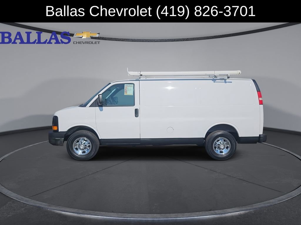 Used 2018 Chevrolet Express 2500 w/ Driver Convenience Package image 5