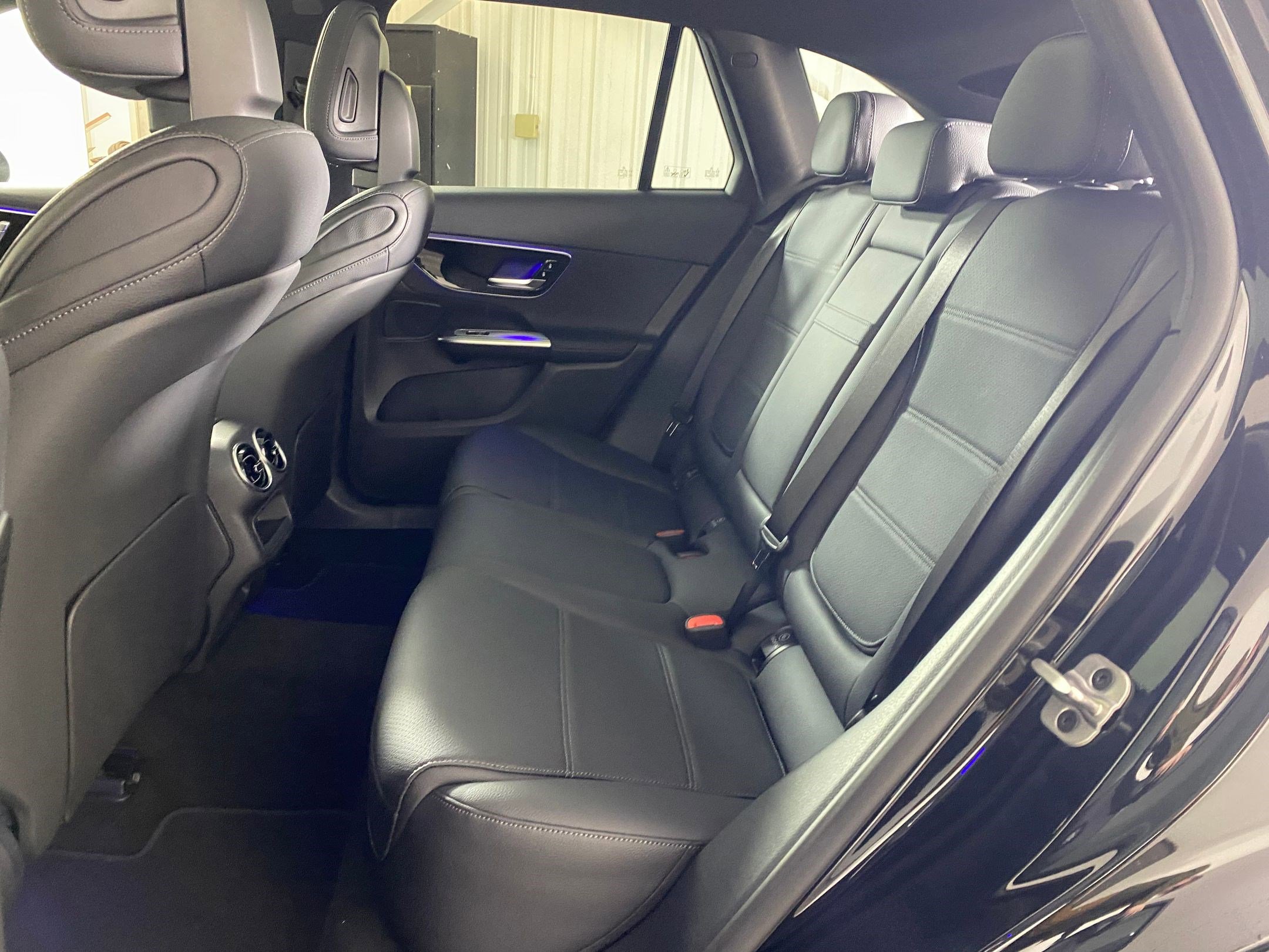 Used 2026 Mercedes-Benz GLC 300 4MATIC image 13