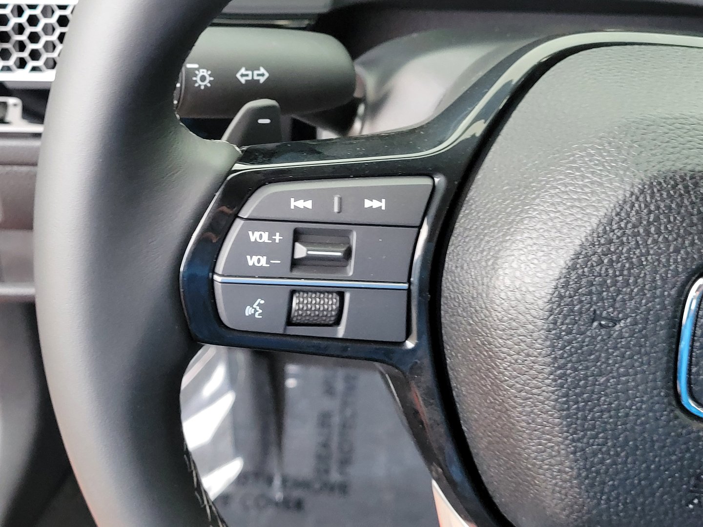 Certified 2025 Honda Civic Sport Touring image 22
