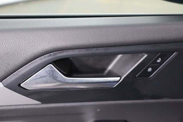 Used 2020 Volkswagen Jetta S image 14