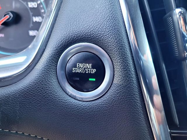 Used 2023 Chevrolet Traverse LT image 21