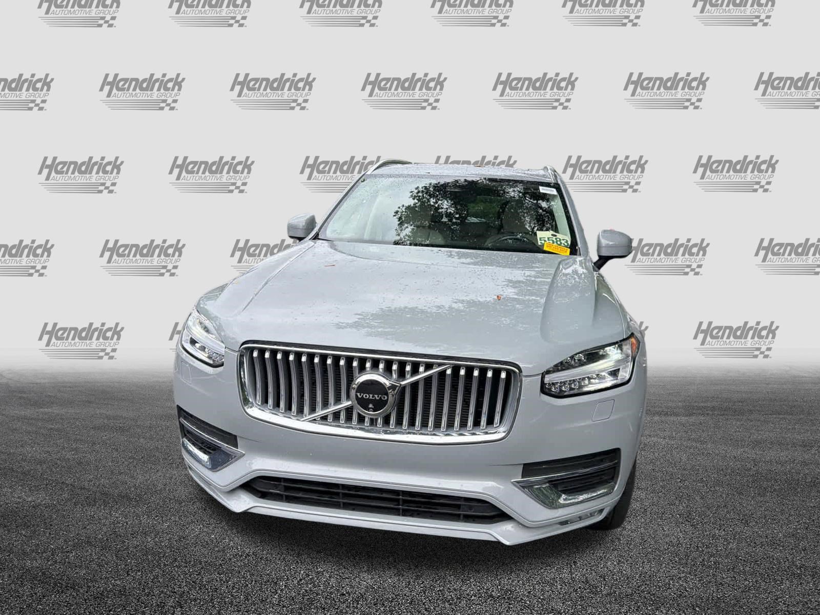 Certified 2025 Volvo XC90 B5 Plus w/ Protection Package Premier AWD/4WD image 42