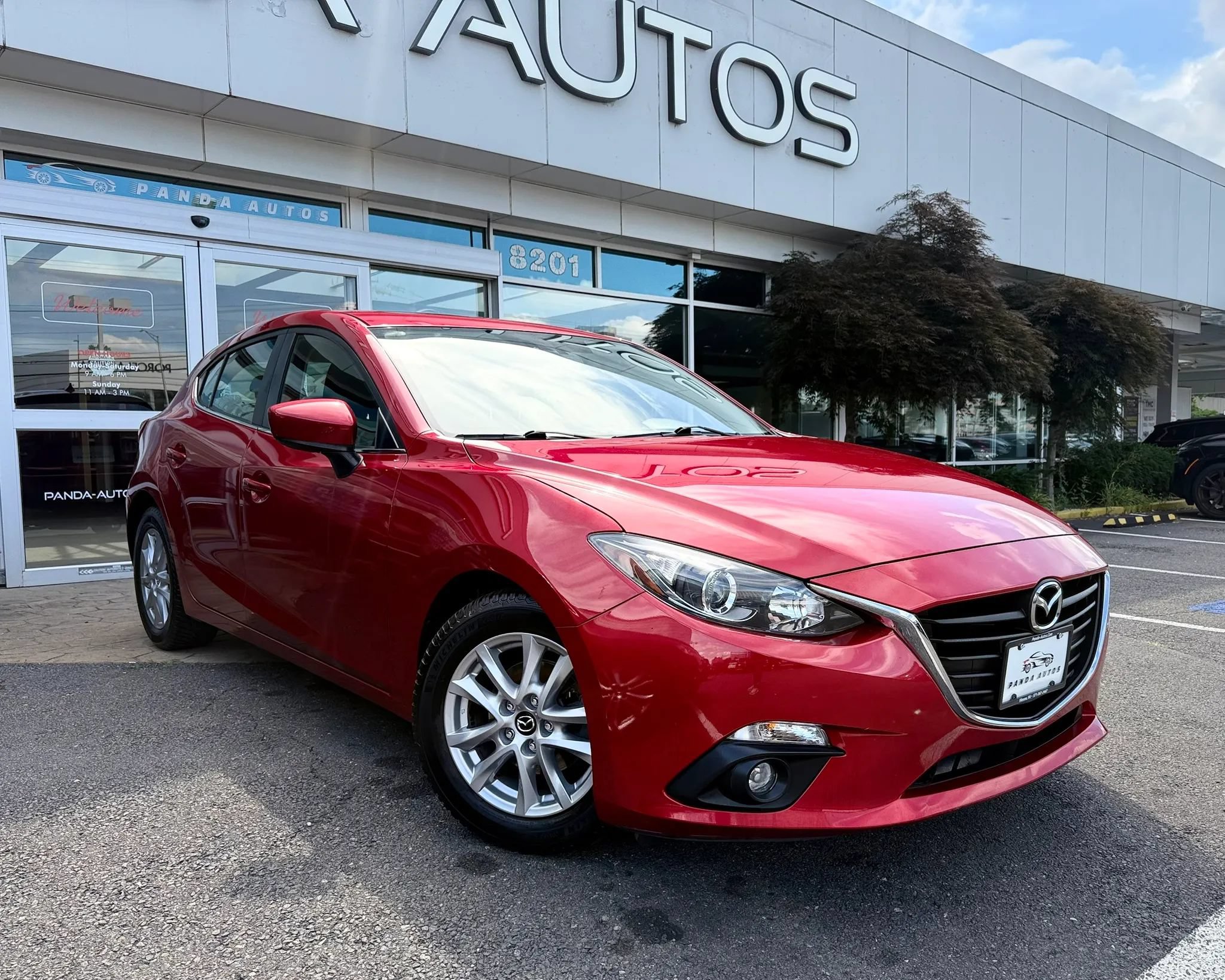 Used 2016 MAZDA MAZDA3 i Touring w/ Popular Equipment Package FWD image 1