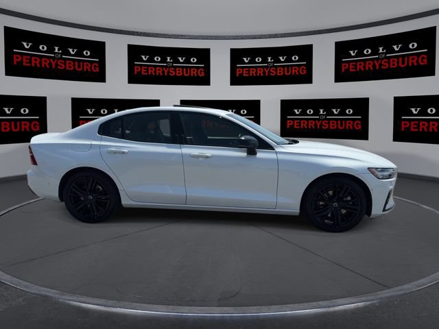 Used 2023 Volvo S60 B5 Plus w/ Climate Package AWD/4WD image 9