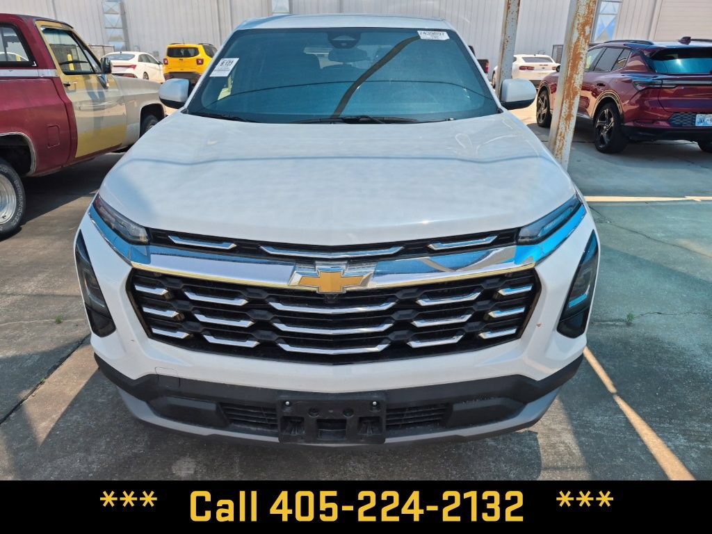 Used 2025 Chevrolet Equinox LT AWD/4WD image 17