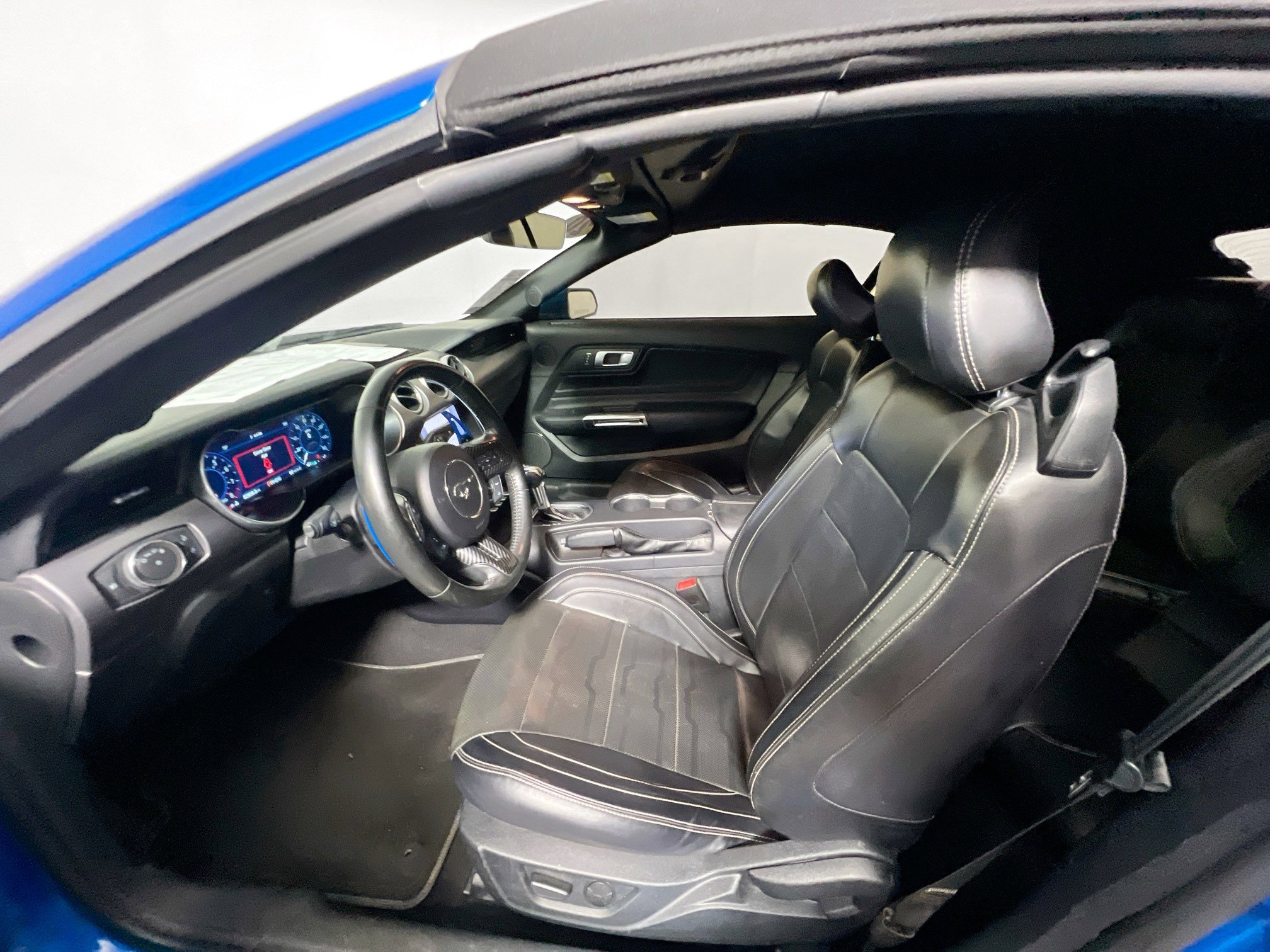 Used 2020 Ford Mustang GT Premium w/ Equipment Group 401A image 14