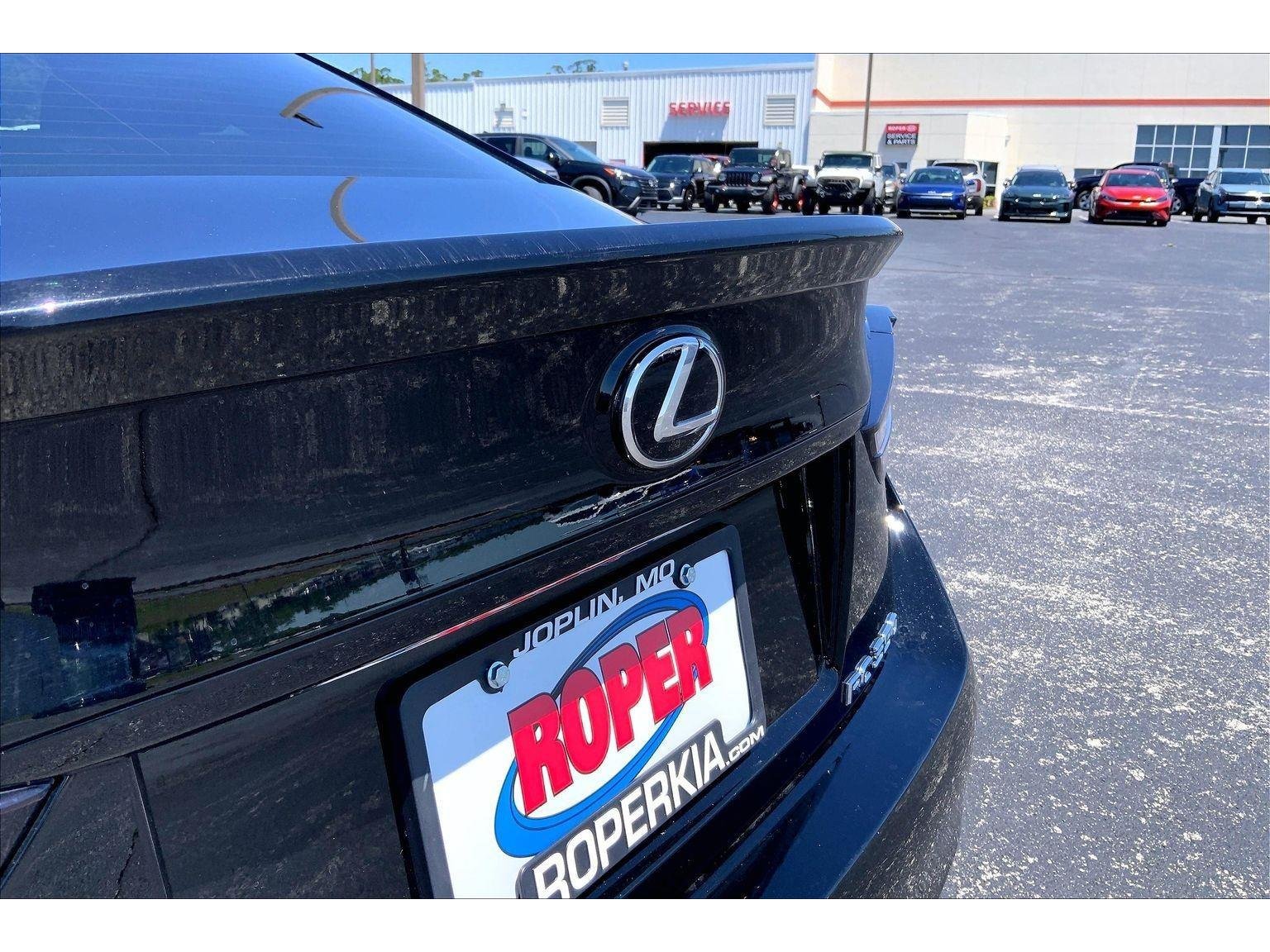 Used 2019 Lexus RC 350 w/ Premium Package RWD image 28