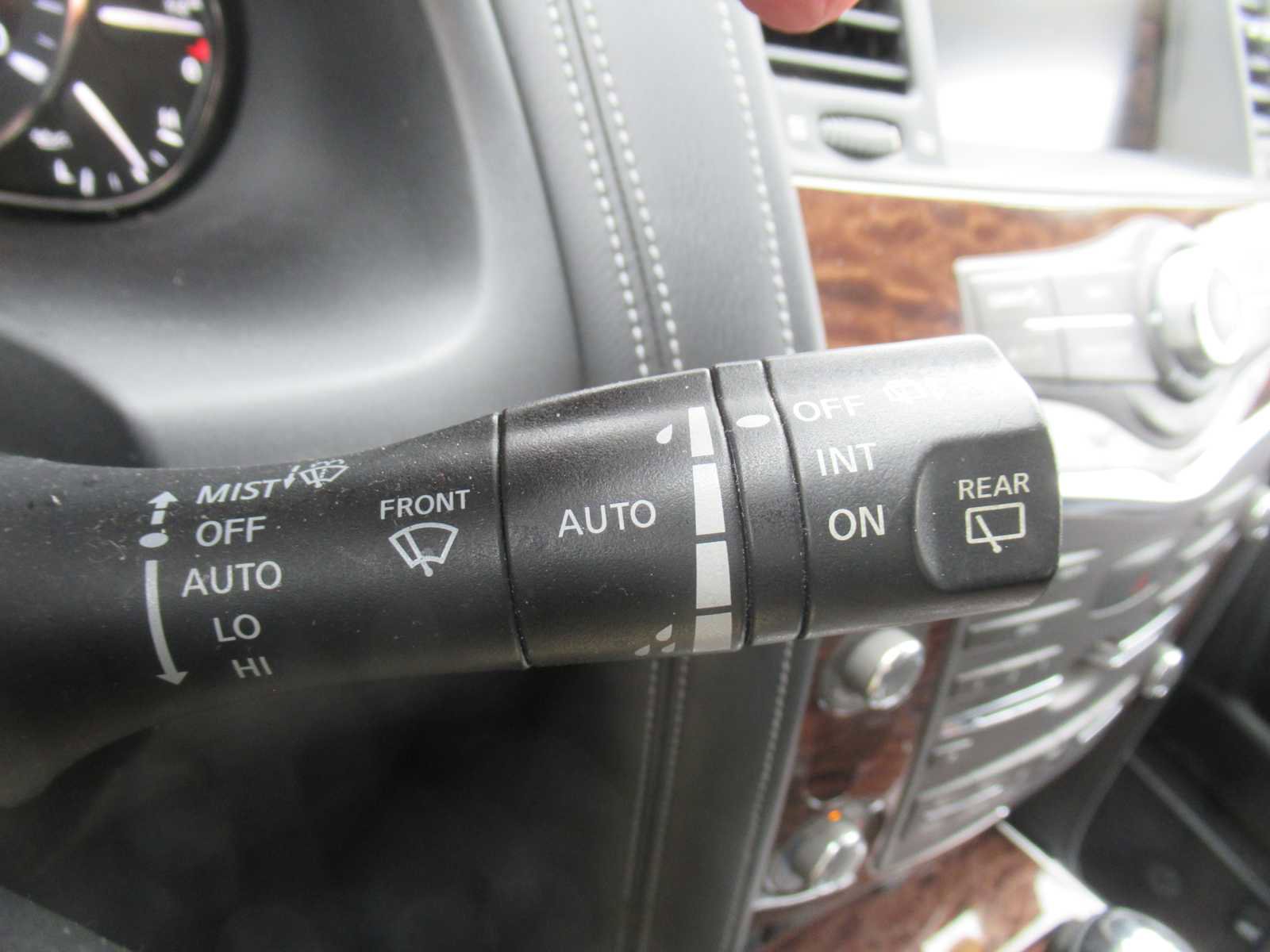 Used 2019 Nissan Armada SL w/ Premium Package image 29