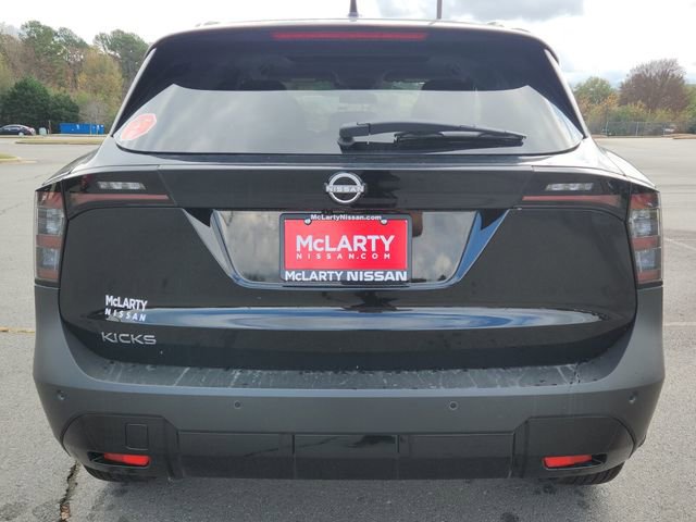New 2026 Nissan Kicks SV w/ SV Premium Package FWD image 4