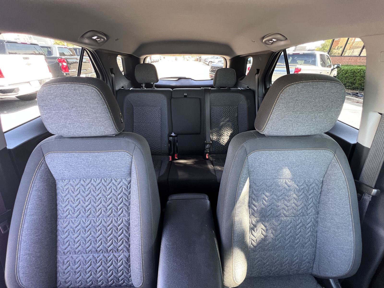 Used 2024 Chevrolet Equinox LT FWD image 40