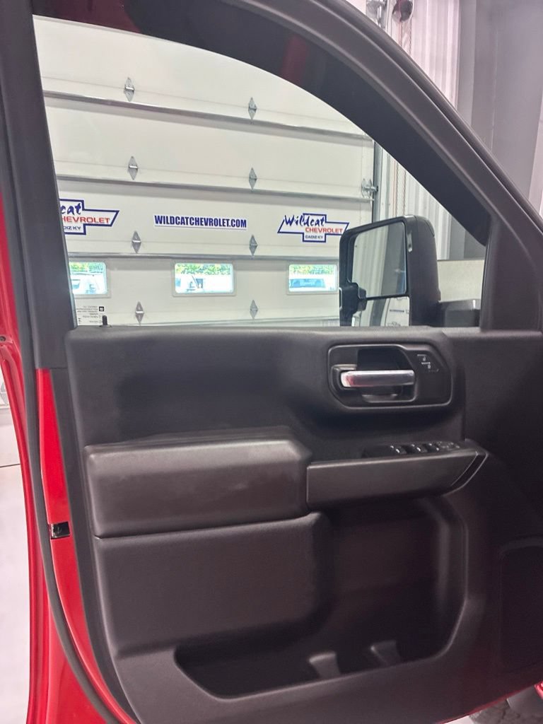 Used 2024 Chevrolet Silverado 2500 Custom w/ Custom Value Package AWD/4WD image 20