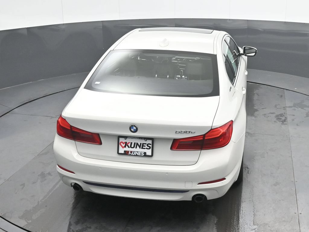 Used 2019 BMW 530e xDrive w/ Convenience Package AWD/4WD image 33