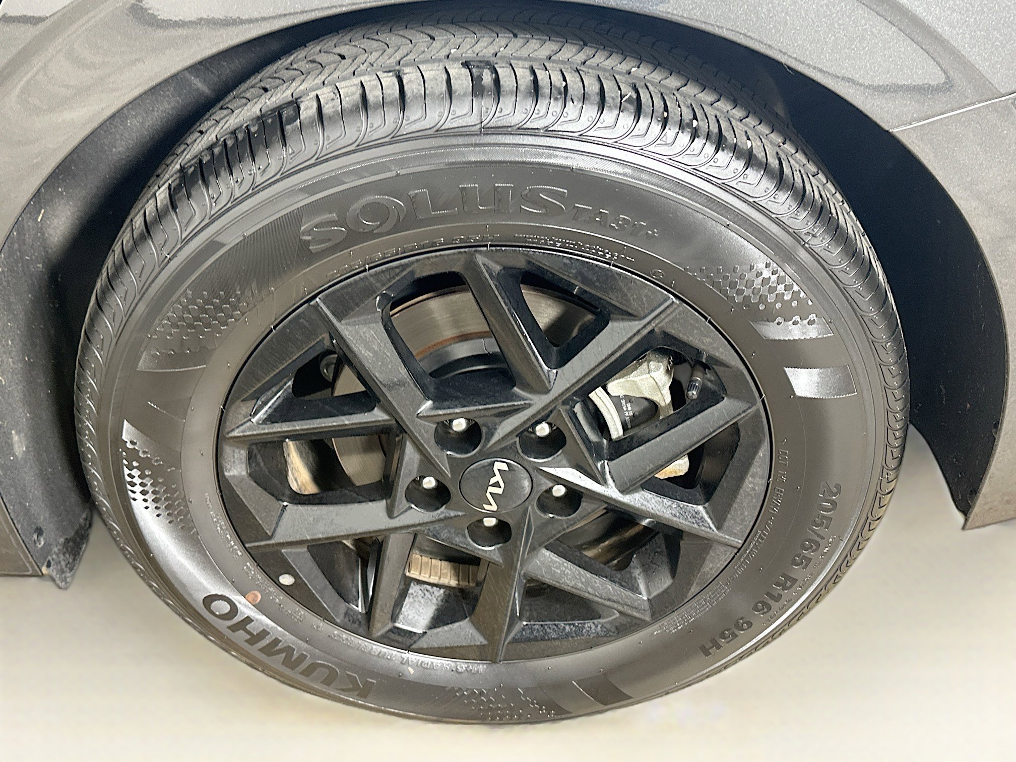 Used 2025 Kia K5 LXS image 11