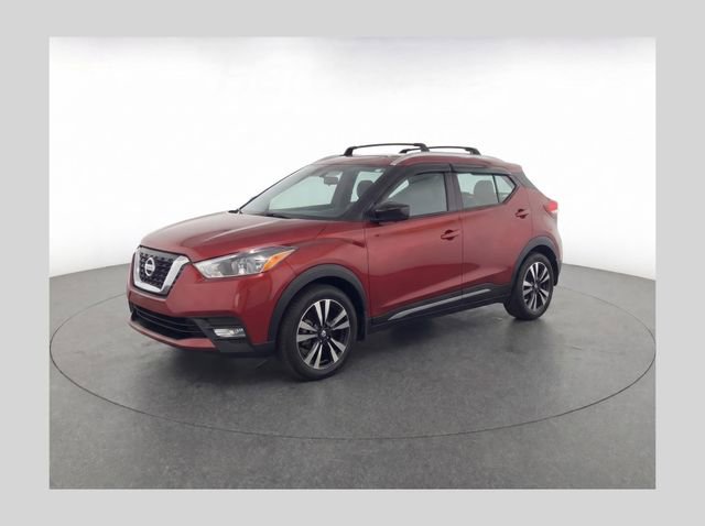 Used 2020 Nissan Kicks SR FWD image 1