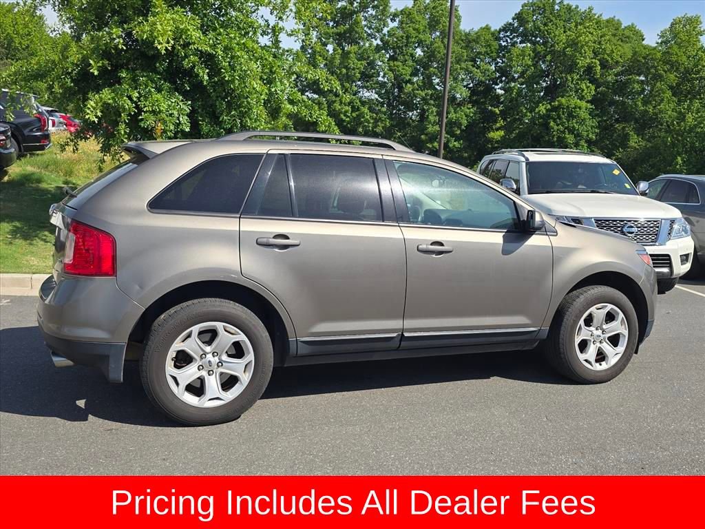 Used 2013 Ford Edge SEL FWD image 2