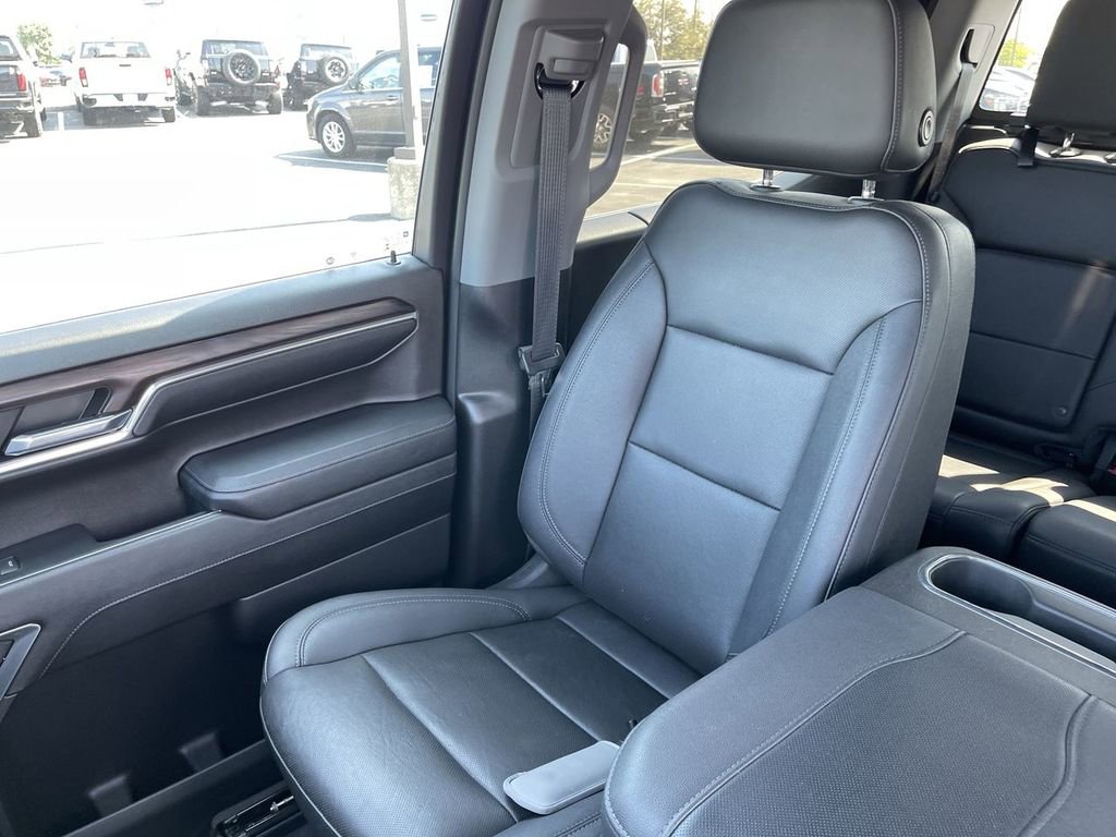 Used 2023 GMC Sierra 1500 SLT w/ SLT Premium Plus Package image 24