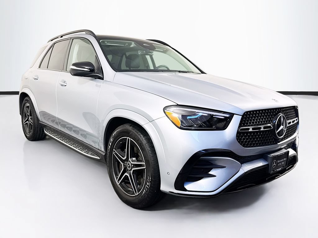 Certified 2026 Mercedes-Benz GLE 450 4MATIC image 3