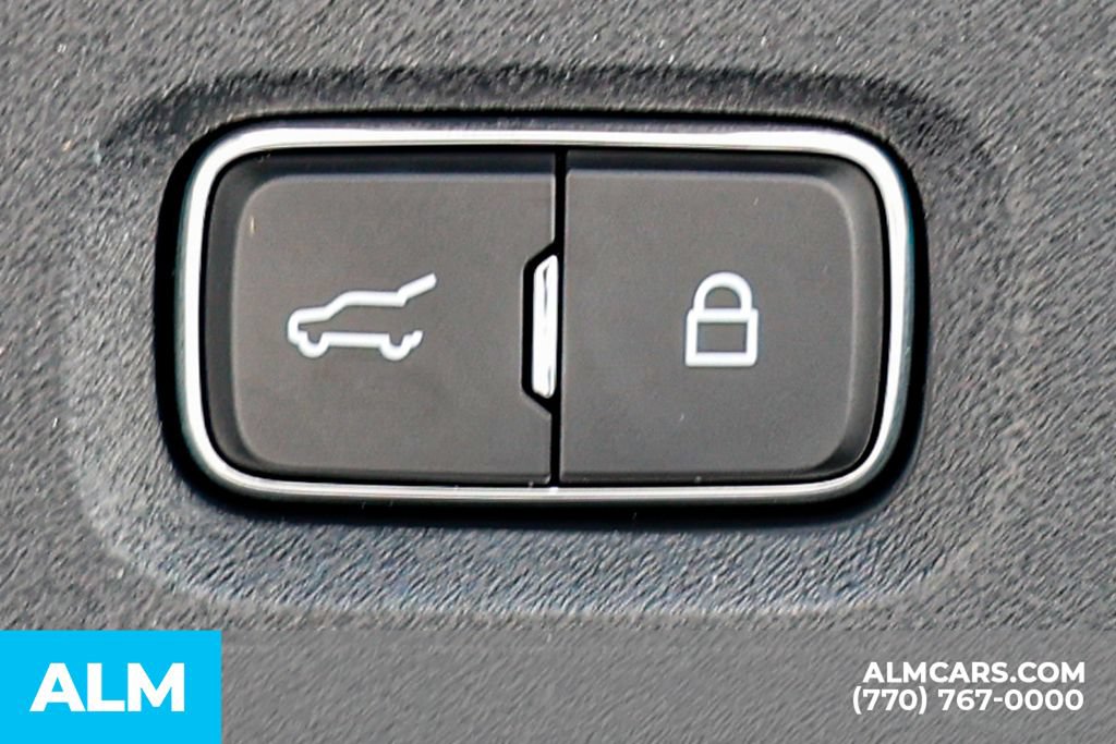 Used 2025 Ford Expedition Active AWD/4WD image 27