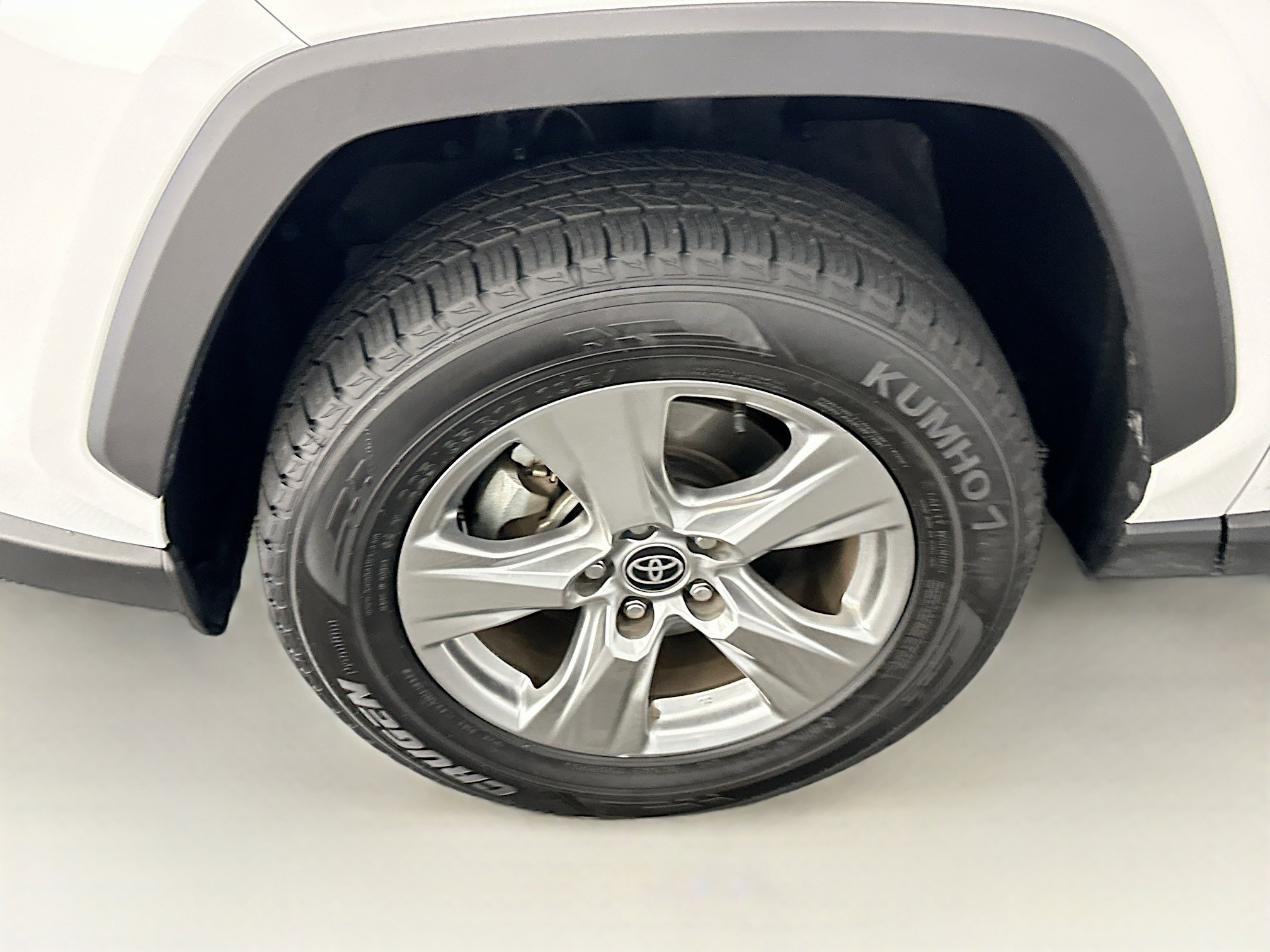 Used 2024 Toyota RAV4 XLE image 11