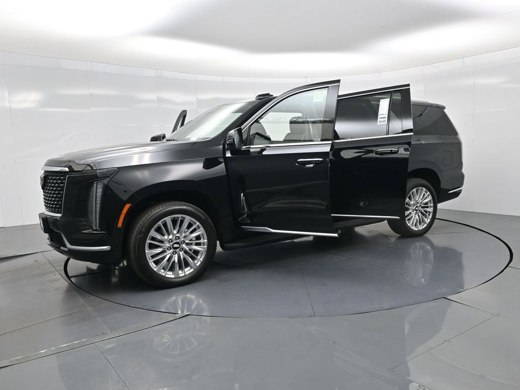 Used 2025 Cadillac Escalade ESV Premium Luxury image 27